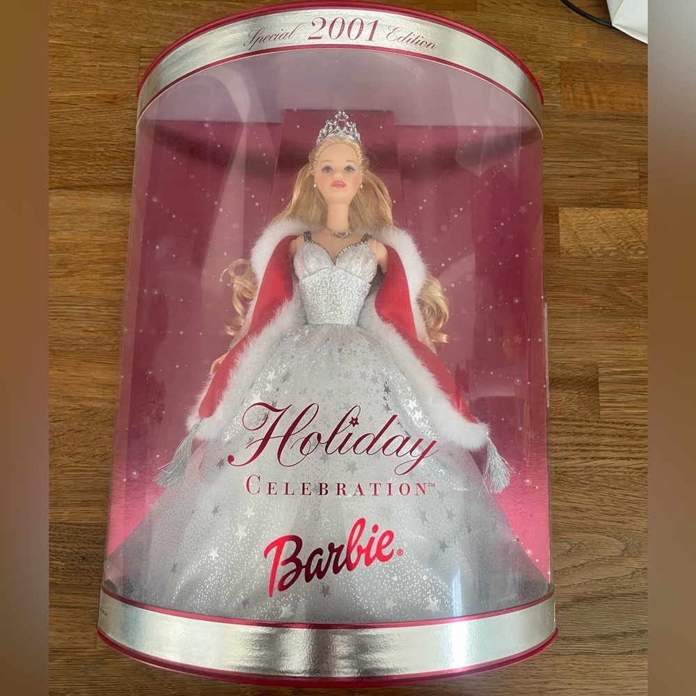 2001 Holiday Barbie